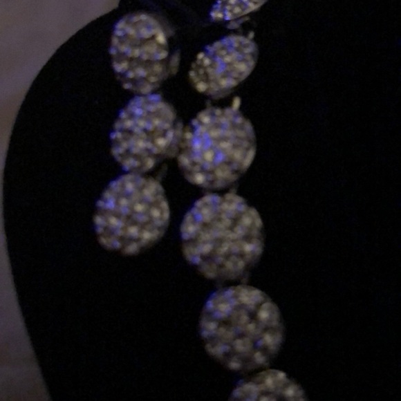 Necklace and earring set - Picture 2 of 3